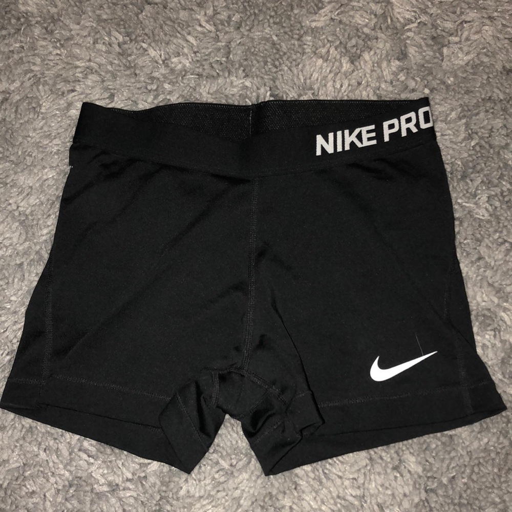 Nike spandex